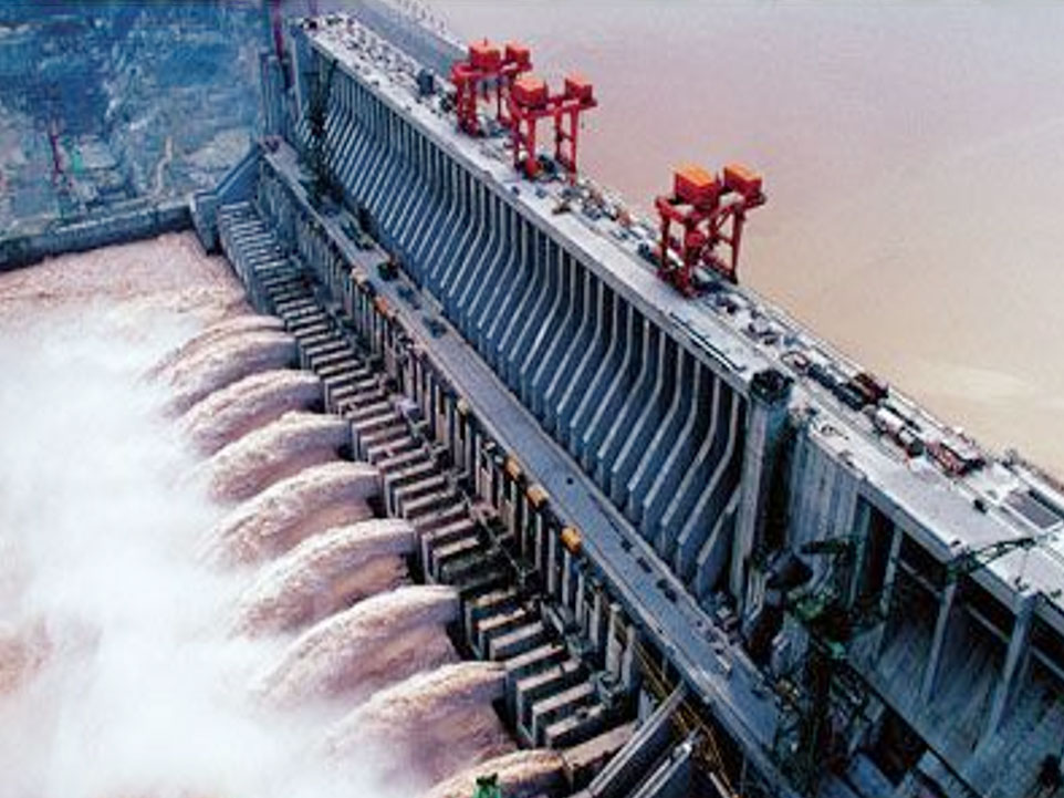 三峽大壩升船機重防腐工程