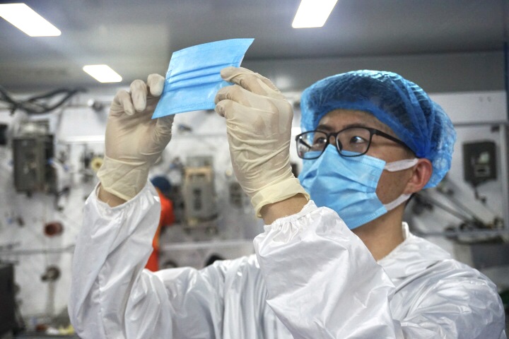 Megasoft (China) Co., Ltd Invested 100,000-level Dust-free Workshop to Produce Daily Masks
