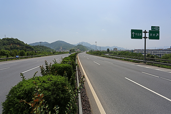 杭新景高速富陽段  
